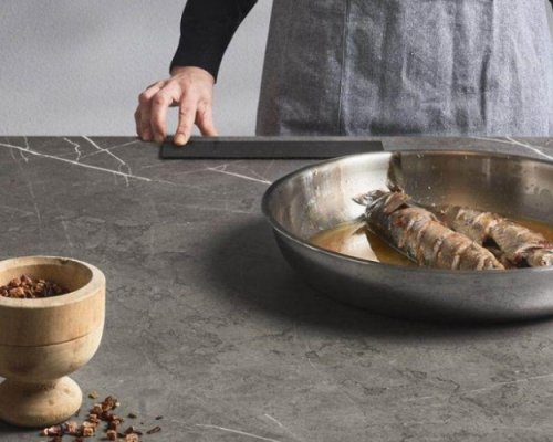 InvisaCook a Atlas Plan: Neviditelné vaření na keramické kuchyňské desce