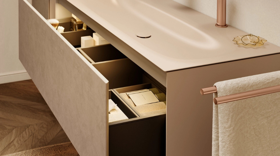 Niky, skříňky, vestavěná řešení: Úložné prostory, které koupelně dodají styl i řád