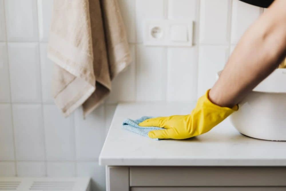 6 praktických tipů na velký jarní úklid koupelny 10