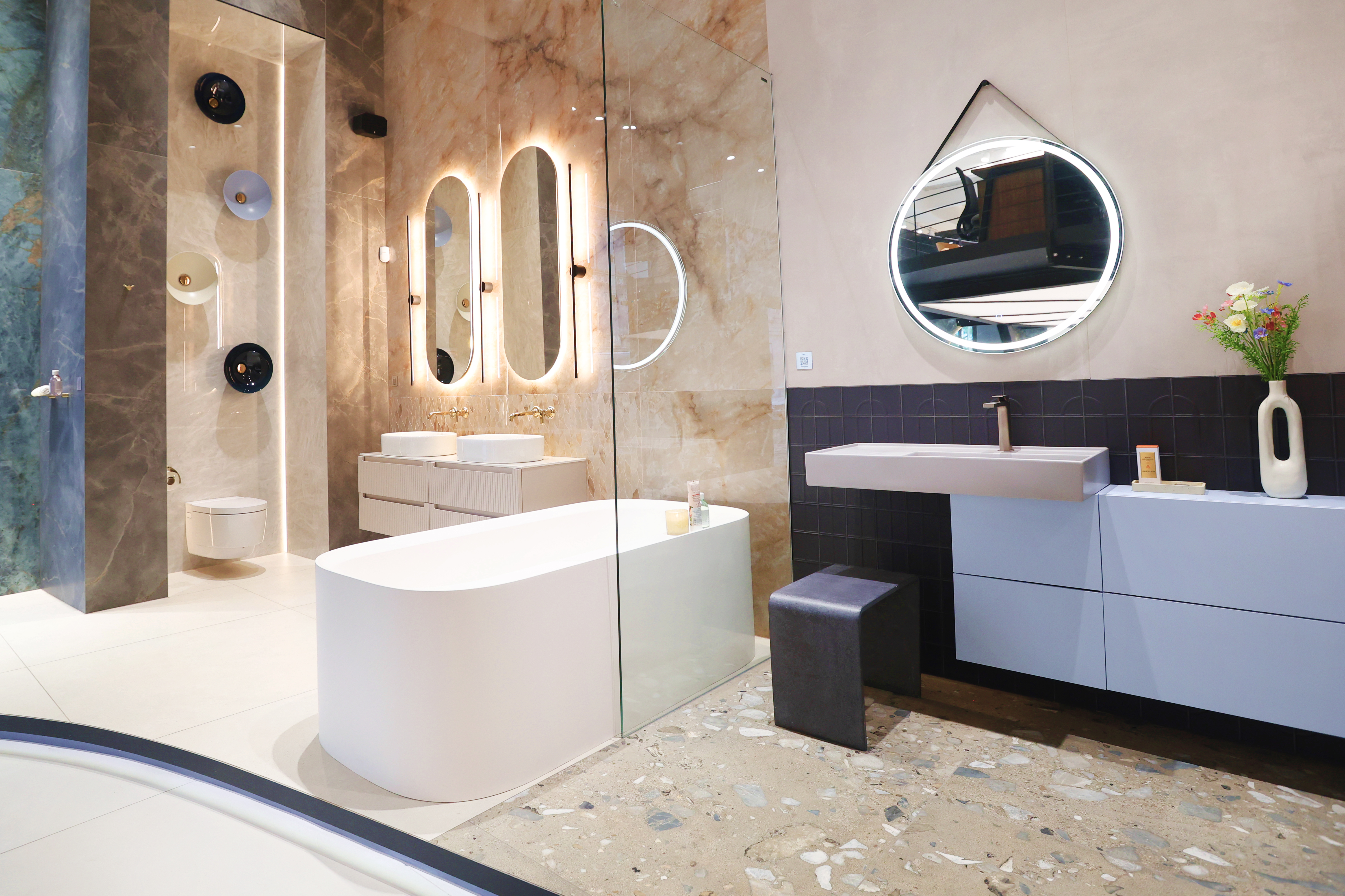 Proč se vyplatí řešit koupelnu v koupelnovém studiu | Keraservis