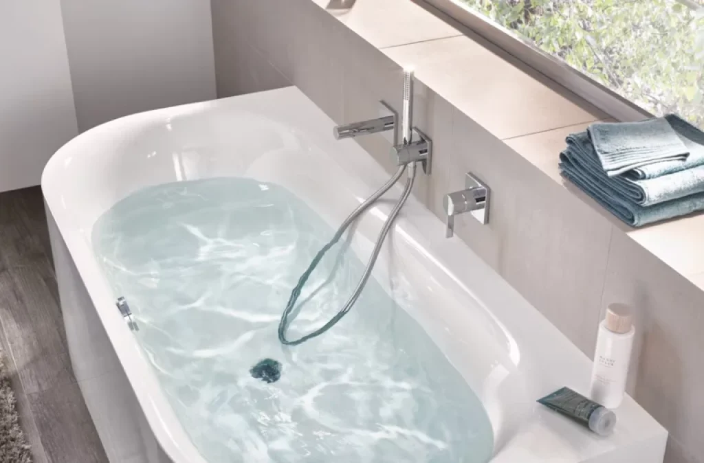 Vana 180x85 cm Bette LUX Oval I Silhouette, bílá