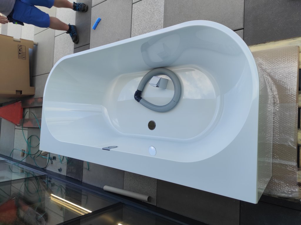 Vana ke stěně Villeroy & Boch OBERON 2.0, Quaryl, bílá, 180x80 cm
